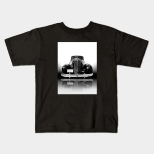 1940s classic car in black and white - Cadillac Kids T-Shirt